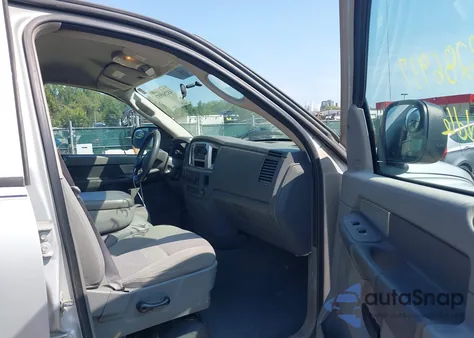 2008 Dodge Ram 1500 Slt z USA, uszkodzony, nr VIN 1D7HU18208S597773